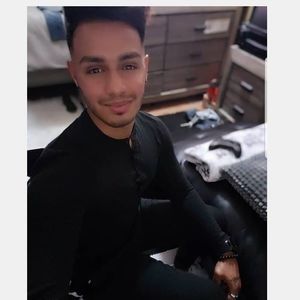 Meet your Posher, Luis